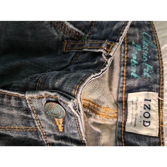 Izod classic fit bootcut jeans.  Size 8 short. - Picture 4 of 4